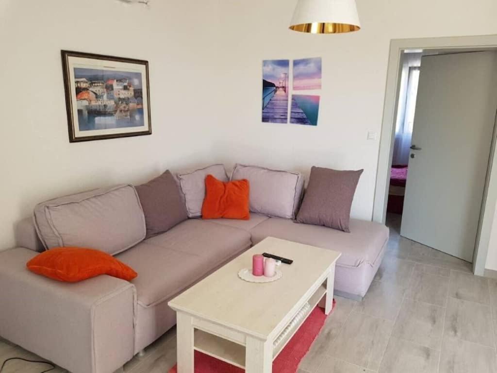 Appartement Pink Paradiso à Rogoznica  Extérieur photo